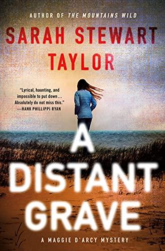 A Distant Grave (Maggie D'arcy Mysteries, Bk. 2)